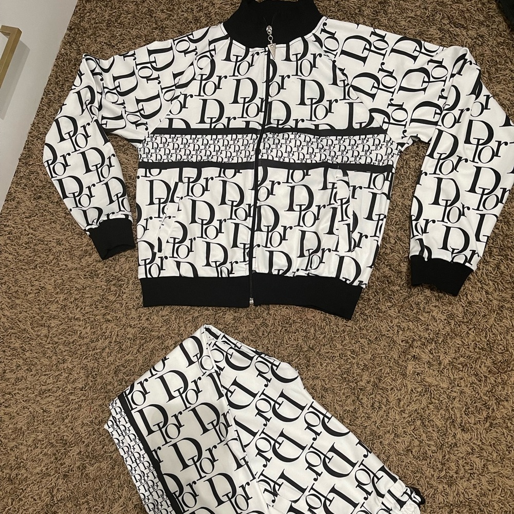 Dior copy track suit pants with top